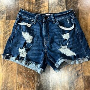 SO brand curvy midi high rise short size 9/29W